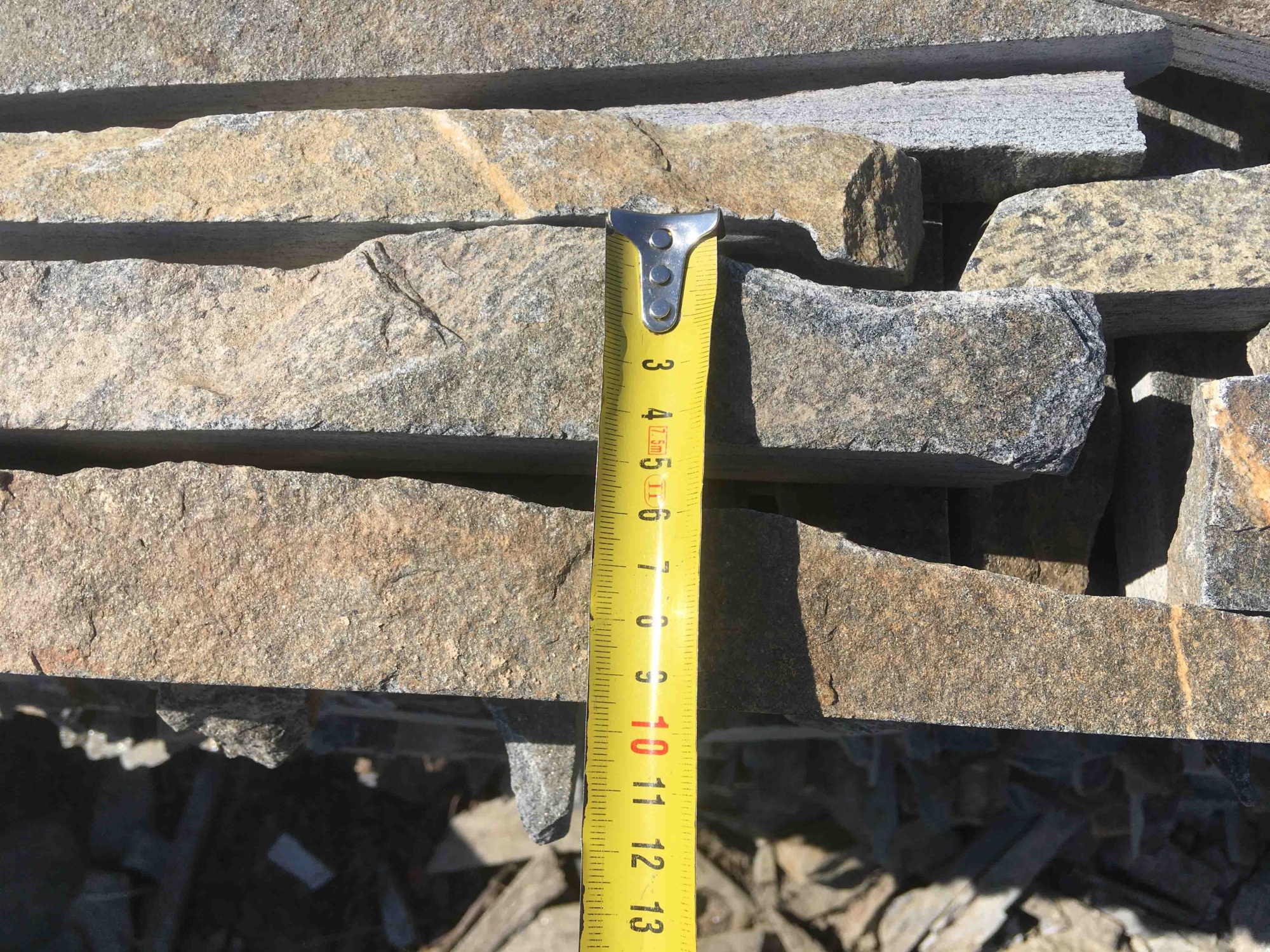 Горбушка златолит мультиколор для облицовки купить в Магаданской области