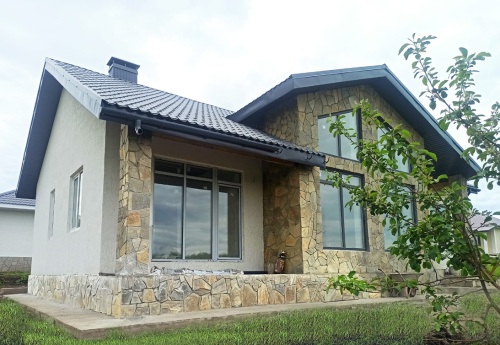 Плитняк златолит Уральский  для фасада купить в Магаданской области