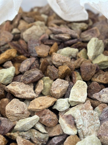 Златолит персиковый декоративная каменная крошка купить в Магаданской области