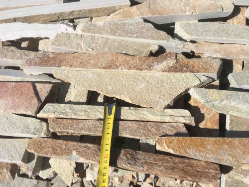 Горбушка златолит золотистый для облицовки купить в Магаданской области