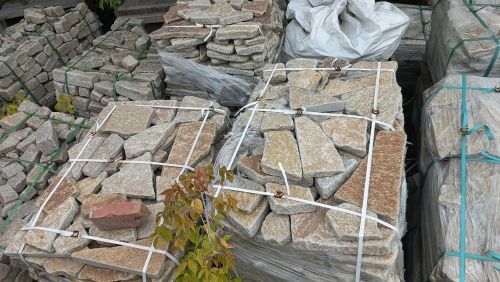 Гранитный плитняк галтованный для парковки купить в Магаданской области