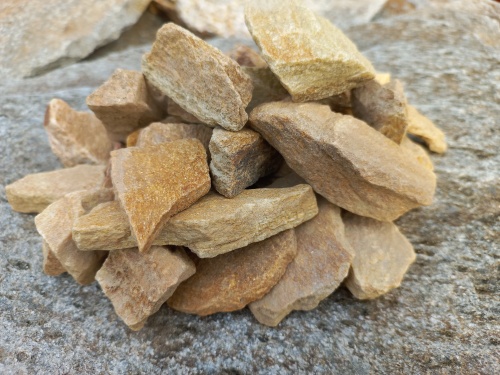 Златолит жёлтый декоративная каменная крошка купить в Магаданской области