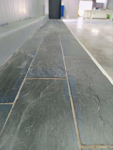 Плитка чёрная из натурального камня фасадная 30 см * 5 см, толщина 7 мм -30 мм купить в Магаданской области